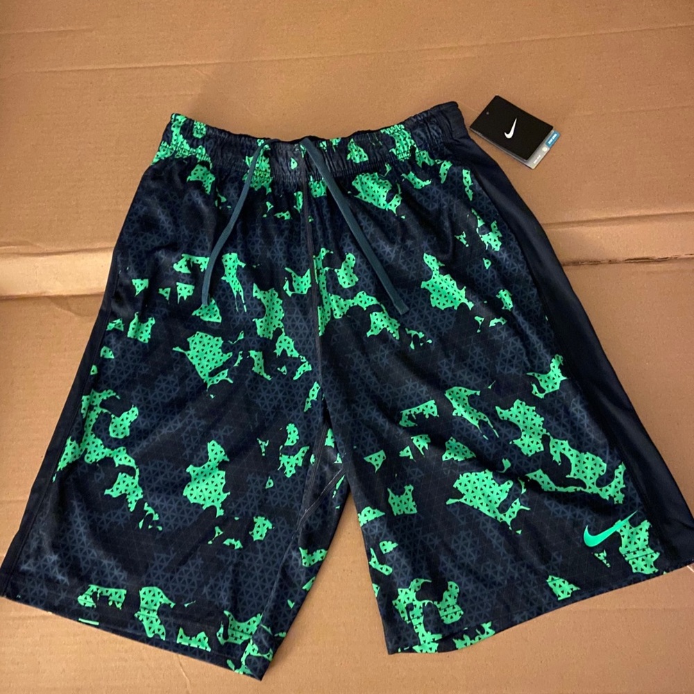 Nike Dri-FIT Shorts Men’s Size Medium Navy NEW NWT